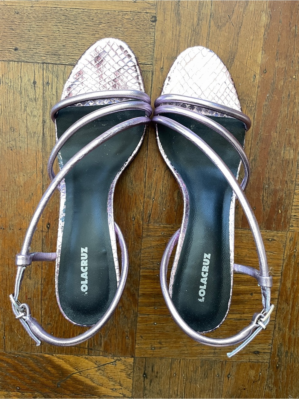 Lola Cruz Metallic Lavender Strappy Sandals Heels